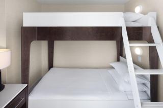 Delta Hotels by Marriott Edmonton South Conference Centre - Edmonton - 3