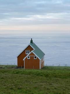 The Yellow House by the End of Suðuroy - 4