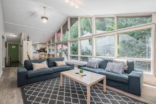 Evergreen Escape - Tobermory Chalet and Sauna - 3