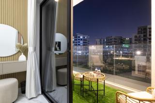 New Serene 1BR with Pool & Sauna - Dubai - 2