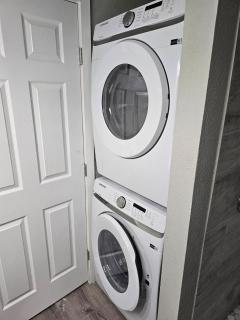 Charming 4br Bundle Near Downtown & Airport - Austin - 1