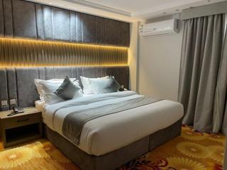 Sweet Land Hotel - 1