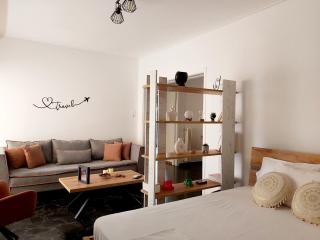 Love Travel Athens Apartments - Atene - 5