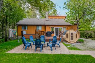 New In Sauble W Sauna & Hot Tub - Sauble Beach - 0