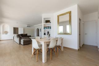 Villa Maravilla with HEATABLE pool ROOFTOPbar with sea views and Range Rover - Binibeca - 5