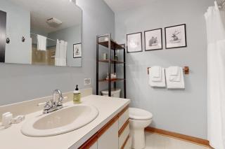 Cozy Condo In The Woods - 2