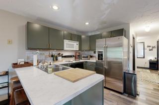 Cozy Condo In The Woods - 2