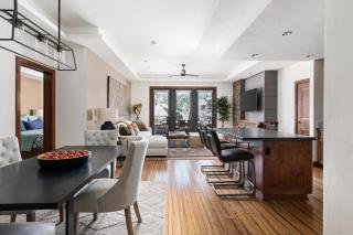 Luxury 4BDR Residence steps from Heavenly Village condo - South Lake Tahoe - 0