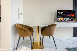 Urban Studio Getaway In Dubailand - Dubai - 1