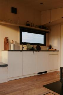 Raus Tiny House am See mit Sauna und Whirlpool - 1