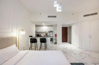 Prime Location Studio In Dubailand - Dubai - 4