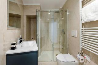 Velasca Tower Apartments - Milan - 5
