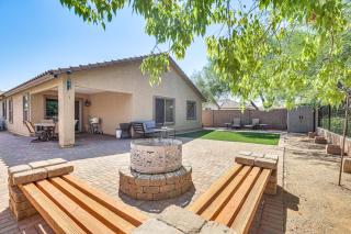 Surprise Vacation Rental with Large Yard and Fire Pit! - Surprise - 8
