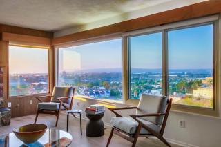 Canyon Estate Overlooking the Pacific - San Diego - 7