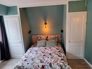 Lumineux T2 50 m2 - hypercentre Besançon - 2