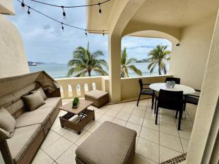 Amazing Apartment with Sea View and Large Terrace - 5