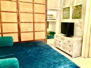 Unique design flat at downtown - Budapest - 4