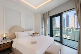 Livbnb - Marina Front 3BR with Wraparound Balcony & Yacht Views Vida Residences - Dubái - 8