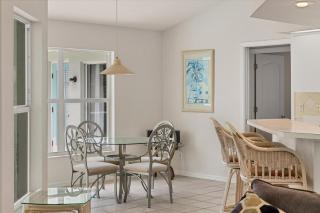 Tropical Paradise - Englewood - 1
