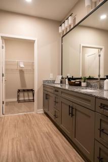 Brand New 3BR 2 BH The Meadow - Athens - 2
