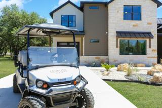 Heated pool Hot Tub Golf Cart Arcade Two Kitchens - Concan - 9