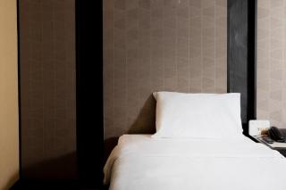 Sukhothai Hotel and Residence Ratchada - Bangkok - 4