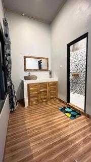Blij Ei - Land Hostel - Ilhas Karimunjava - 6