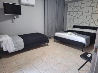 Prince Airport House - 3