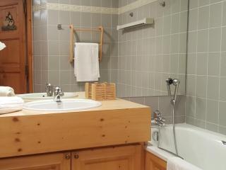 Courchevel: Skis aux pieds, 3 ch, Wifi, Parking, 4 pers - FR-1-575-24 - Courchevel - 4