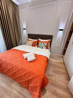 Уютный, красивый апартамент с шикарным видом, рядом с Мега центром - 0