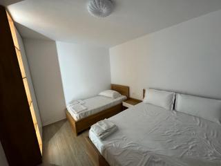 Tirana City Apartment - 6