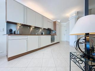 Luxury 1 bedroom Croisette Martinez direct sea view 241 - Cannes - 1
