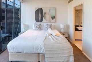 Perfect 4 Bdrm Penthouse open for 8 guests - Melbourne - 9