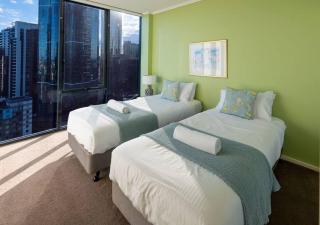 Perfect 4 Bdrm Penthouse open for 8 guests - Melbourne - 5