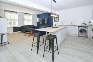 Burton House - By Sigma Stays - Crewe - 5
