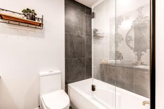 North House - Historic Two Bedroom Facing Parliament - Quebec - 8
