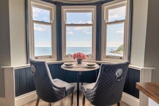 The Boat House Luxury Apartments Scarborough - Scarborough - 9