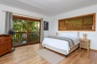 Palm Beach House- Up in the trees - Palm Beach - 0