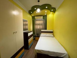 Spacious Apartment with Antique Furnishings & Views - Cairo - 8