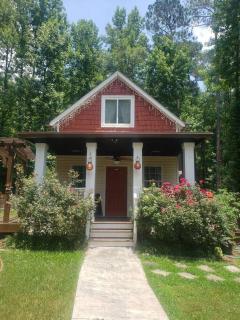 Suburban Cottage - 4