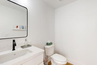 Sweet Retreat on the Square - Bentonville - 3