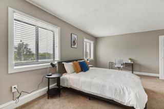 River West 504 I Cozy & Spacious 1bd Apt I Pool - Indianápolis - 6