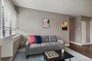 River West 504 I Cozy & Spacious 1bd Apt I Pool - Indianápolis - 5
