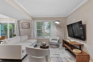 2 Min Drive to Downtown! A Cozy 2BR in Raleigh! - Raleigh - 8