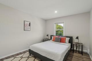 Pine Brook 124 I Modern Gem I Free Parking - Newark - 0