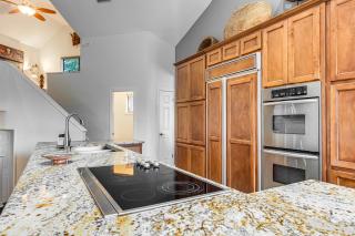 7 Mi to Zilker Park Oasis with Pool and Patio - Austin - 5