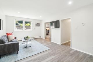 Pine Brook 1218 I Cozy & Comfy I Free Parking - Newark - 9