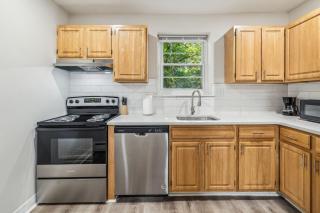 Pine Brook 118 I Modern Corporate 2bd I Parking - Newark - 7