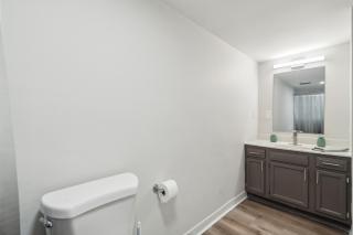 Pine Brook 124 I Modern Gem I Free Parking - Newark - 4