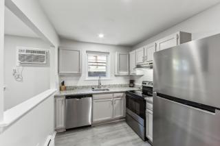 Pine Brook 416 I Corporate 15br Apartment ! Pool - Newark - 2